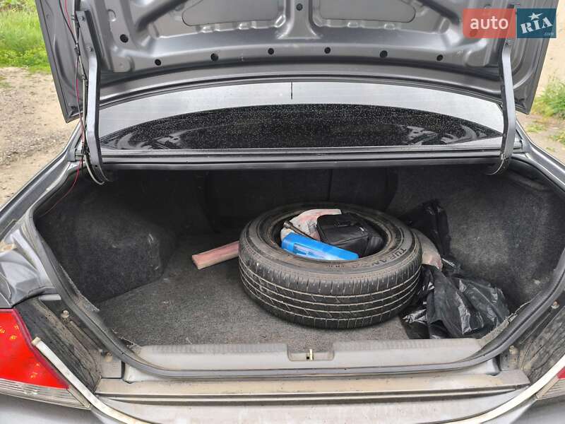 Седан Mitsubishi Lancer 2005 в Машевке