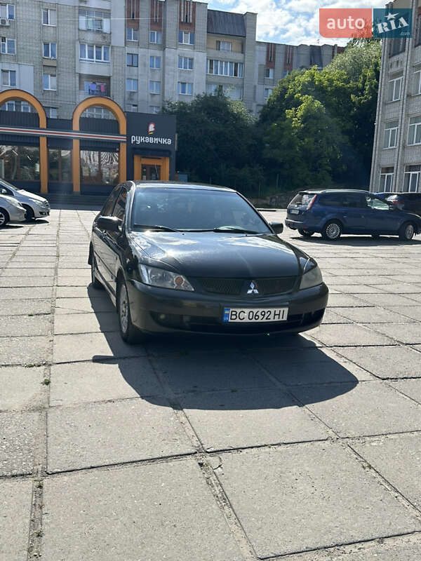 Седан Mitsubishi Lancer 2006 в Львове