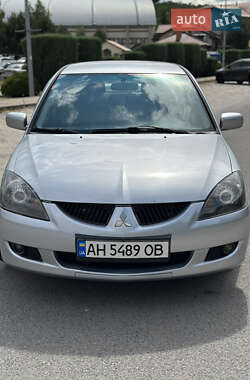 Седан Mitsubishi Lancer 2004 в 