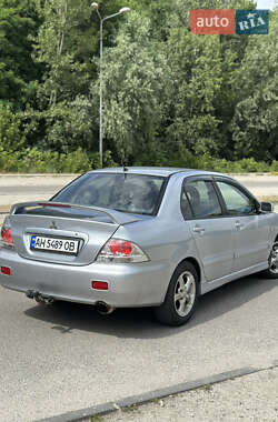Седан Mitsubishi Lancer 2004 в 