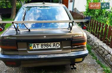 Лифтбек Mitsubishi Lancer 1991 в 