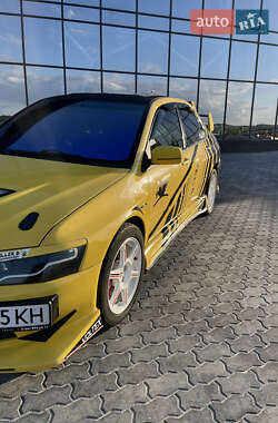 Седан Mitsubishi Lancer 2004 в 
