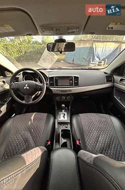 Седан Mitsubishi Lancer 2014 в 