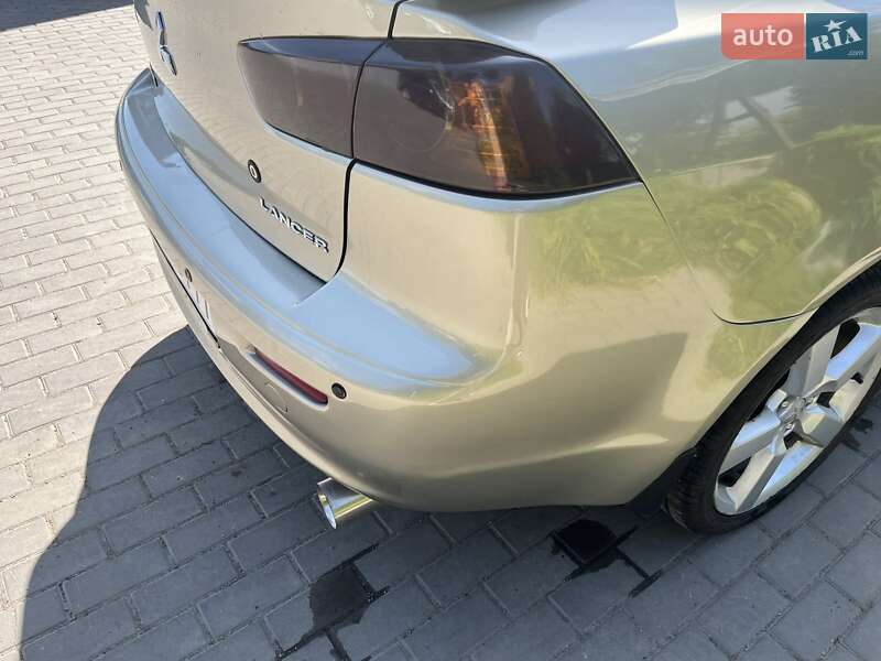 Седан Mitsubishi Lancer 2008 в Тальном
