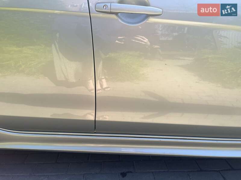 Седан Mitsubishi Lancer 2008 в Тальном