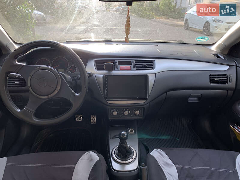 Универсал Mitsubishi Lancer 2006 в Одессе