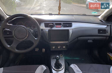 Универсал Mitsubishi Lancer 2006 в 