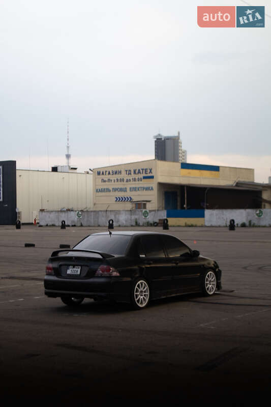 Седан Mitsubishi Lancer 2006 в Гайсину