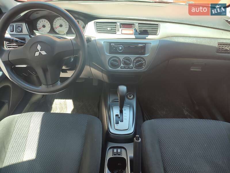 Седан Mitsubishi Lancer 2008 в Чорнобаї