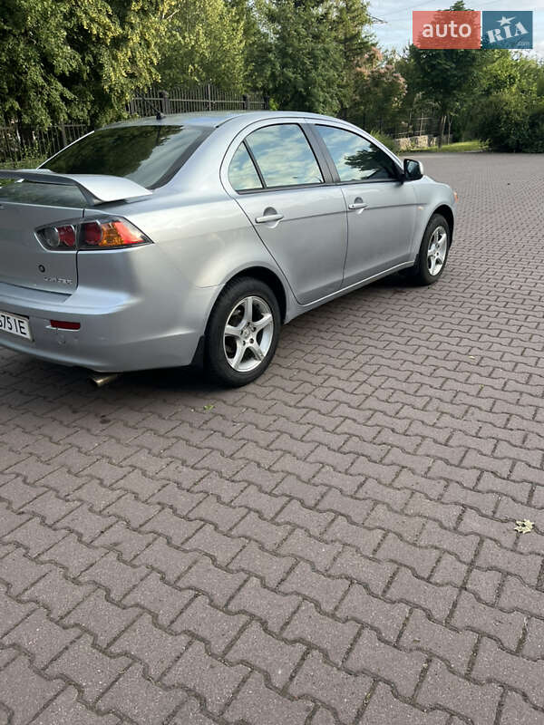 Седан Mitsubishi Lancer 2008 в Миргороде фото 4 Седан Mitsubishi Lancer 2008 в Миргороде