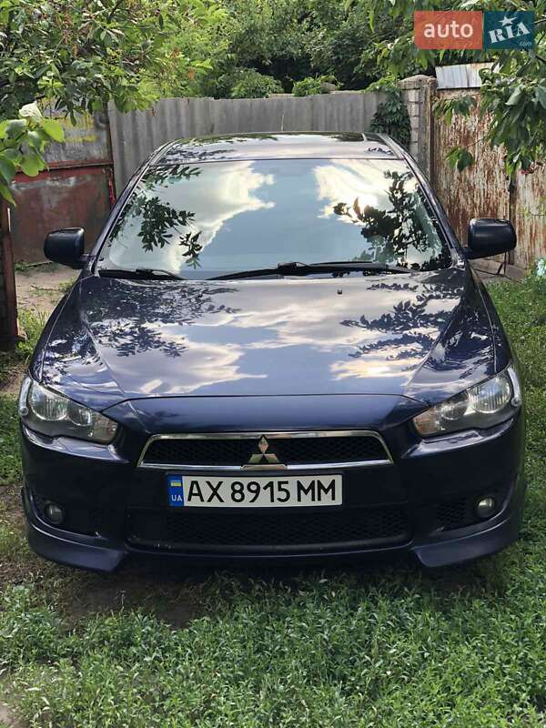 Mitsubishi Lancer 2012