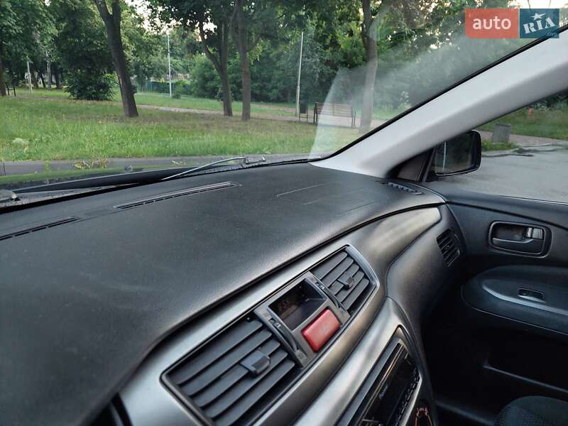 Седан Mitsubishi Lancer 2007 в Вишгороді