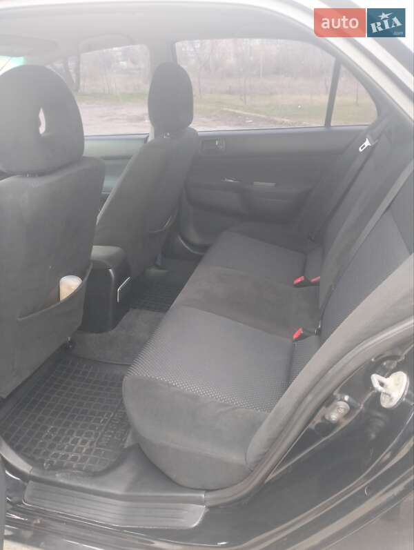 Седан Mitsubishi Lancer 2007 в Кривом Роге фото 17 Седан Mitsubishi Lancer 2007 в Кривом Роге