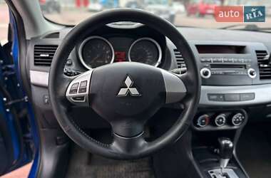 Седан Mitsubishi Lancer 2011 в 