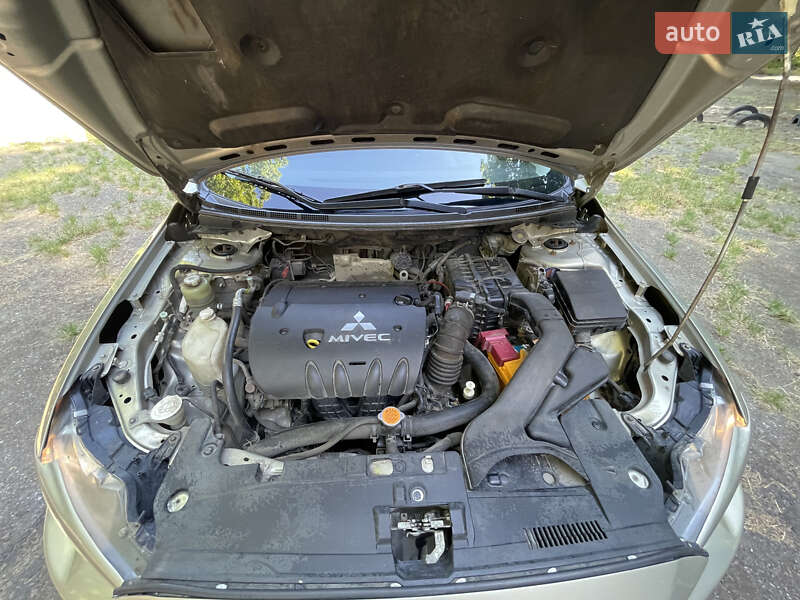 Седан Mitsubishi Lancer 2008 в Одесі