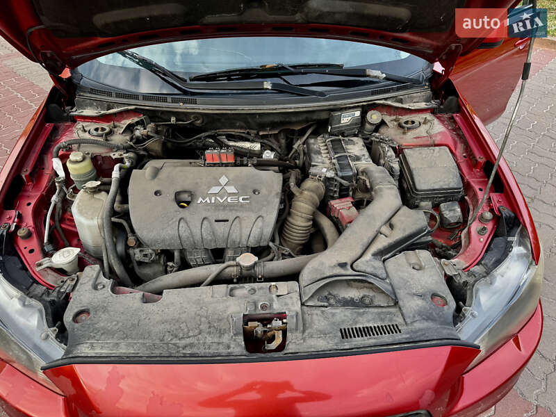 Седан Mitsubishi Lancer 2008 в Українці