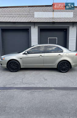 Седан Mitsubishi Lancer 2008 в Запорожье