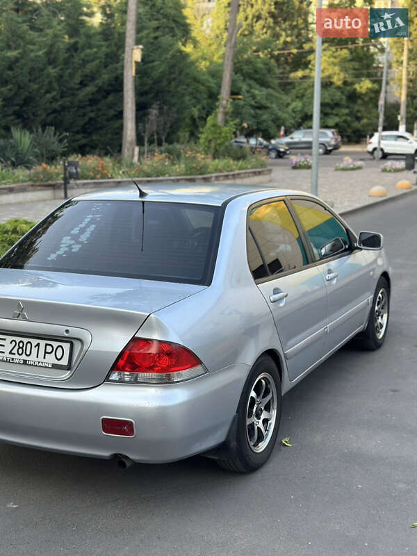 Седан Mitsubishi Lancer 2006 в Одессе
