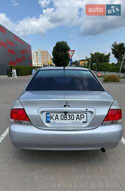 Седан Mitsubishi Lancer 2011 в 
