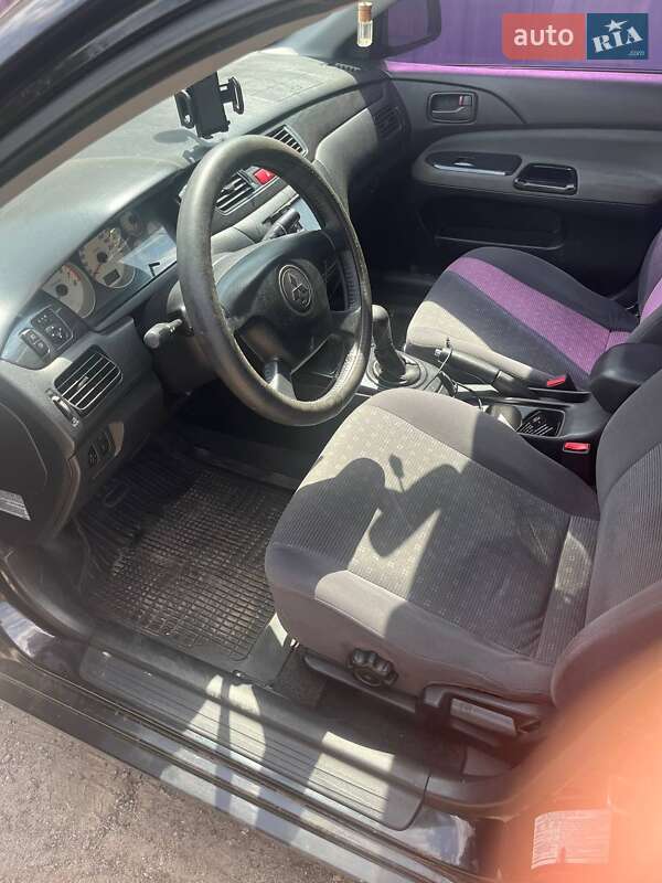 Седан Mitsubishi Lancer 2004 в Полтаве