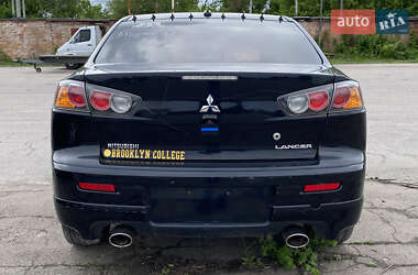 Седан Mitsubishi Lancer 2015 в 