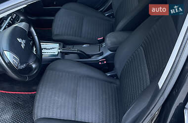 Седан Mitsubishi Lancer 2012 в 
