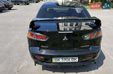 Седан Mitsubishi Lancer 2013 в 