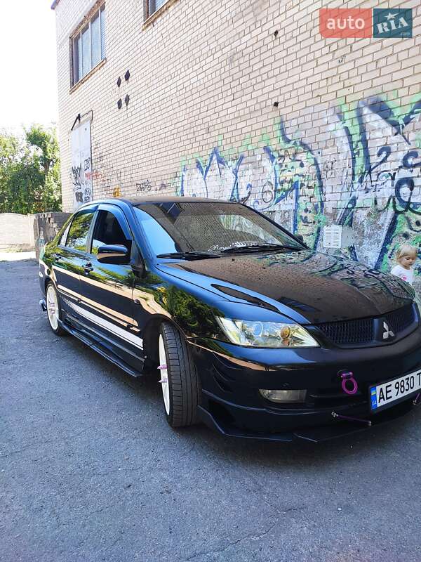 Седан Mitsubishi Lancer 2007 в Днепре