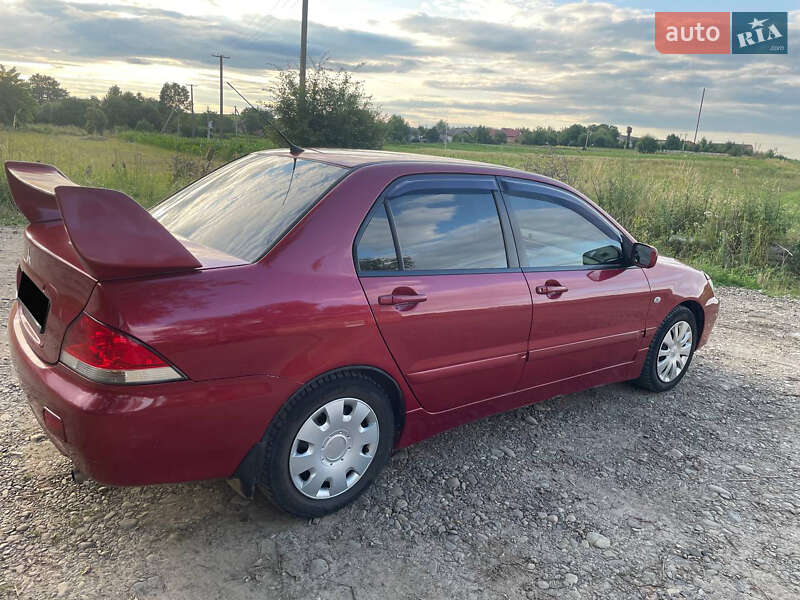Седан Mitsubishi Lancer 2005 в Драчинцах