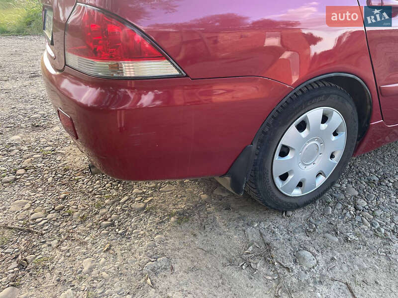 Седан Mitsubishi Lancer 2005 в Драчинцах