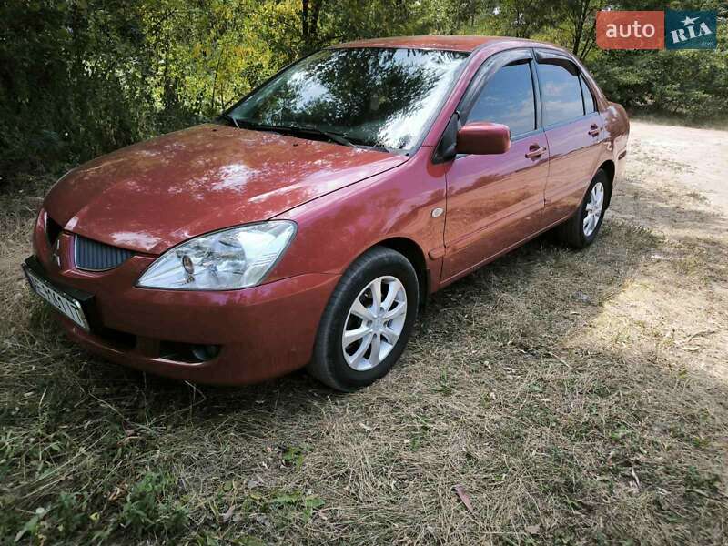 Седан Mitsubishi Lancer 2004 в Днепре