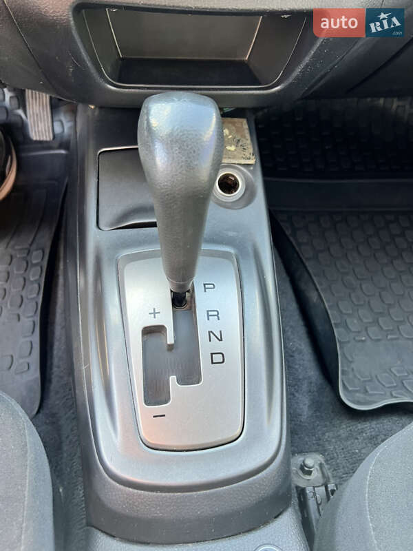Седан Mitsubishi Lancer 2008 в Кривому Розі