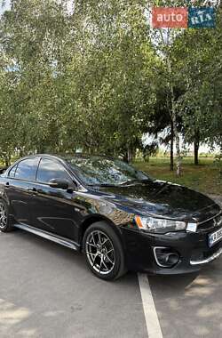 Седан Mitsubishi Lancer 2016 в Киеве