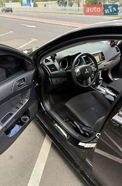 Седан Mitsubishi Lancer 2016 в 