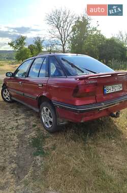 Лифтбек Mitsubishi Lancer 1989 в 