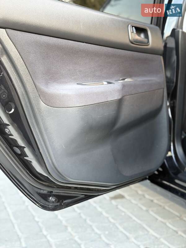 Седан Mitsubishi Lancer 2008 в Львові