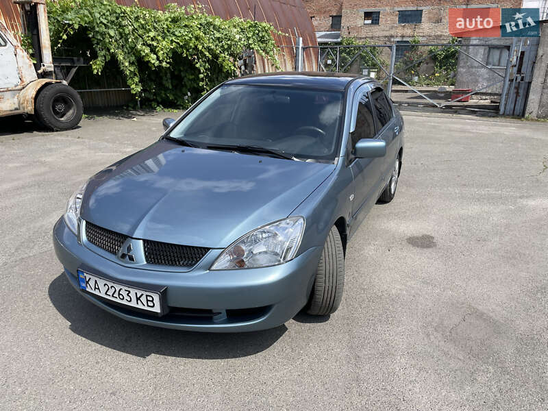 Седан Mitsubishi Lancer 2008 в Києві