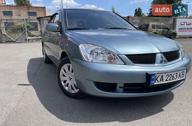 Седан Mitsubishi Lancer 2008 в Киеве
