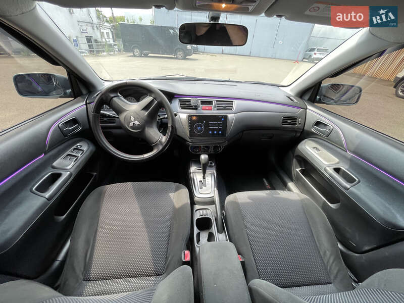 Седан Mitsubishi Lancer 2008 в Києві