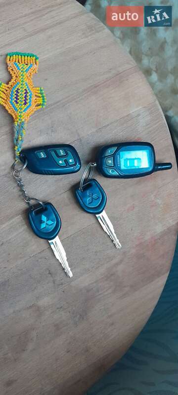 Седан Mitsubishi Lancer 2006 в Києві