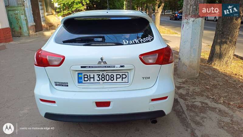 Хэтчбек Mitsubishi Lancer 2011 в Николаеве