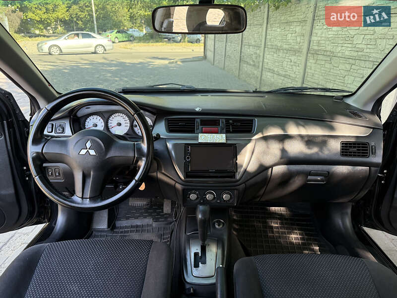Седан Mitsubishi Lancer 2007 в Днепре