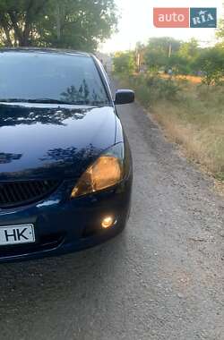 Седан Mitsubishi Lancer 2004 в 