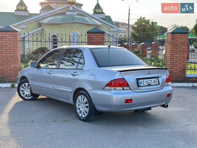 Седан Mitsubishi Lancer 2008 в Днепре