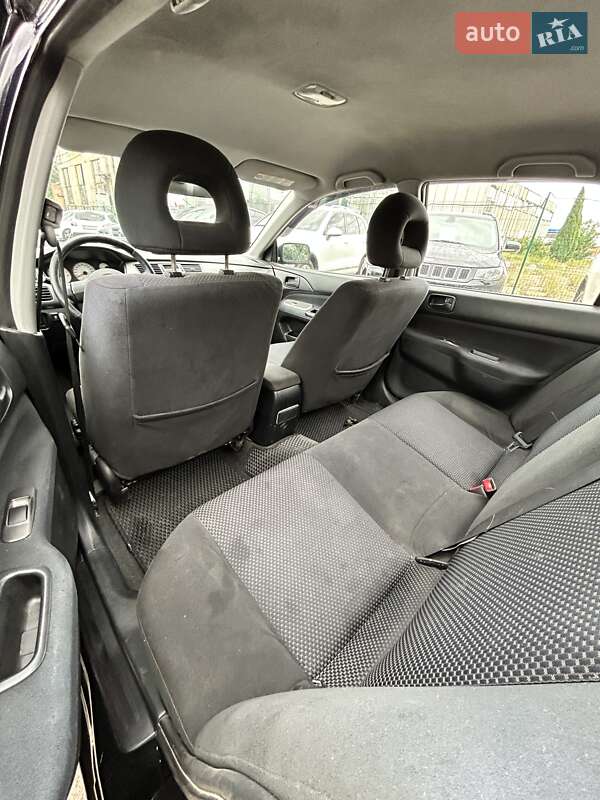 Седан Mitsubishi Lancer 2008 в Сумах