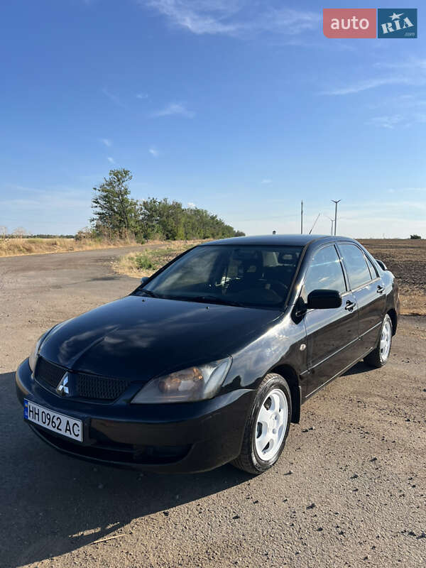 Седан Mitsubishi Lancer 2006 в Николаеве