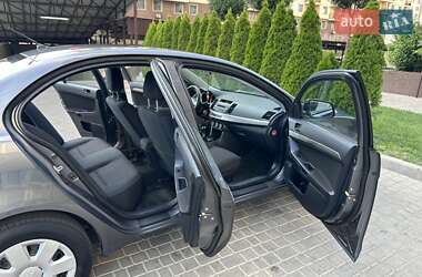 Седан Mitsubishi Lancer 2009 в 
