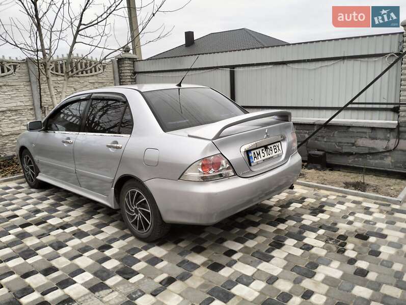 Седан Mitsubishi Lancer 2006 в Житомирі