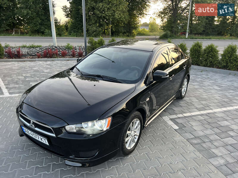 Седан Mitsubishi Lancer 2015 в Вінниці