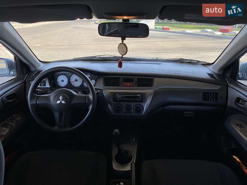 Седан Mitsubishi Lancer 2008 в Миколаєві